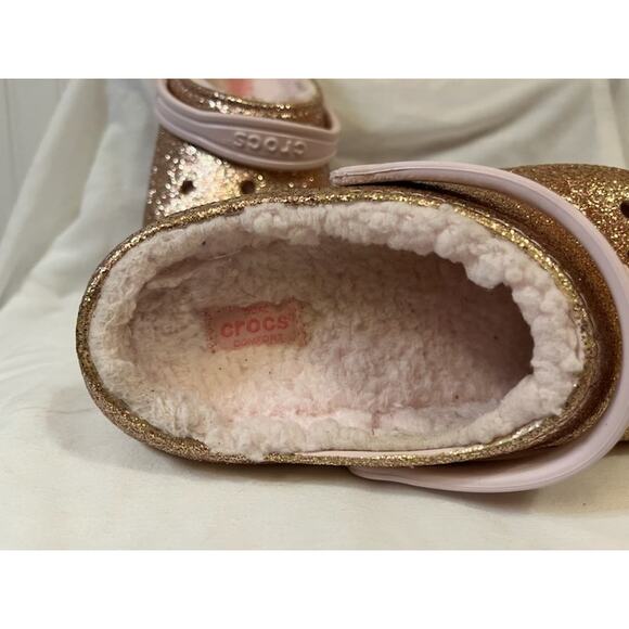 Crocs Classic Lined Glitter Clog Youth J4 (Fits Women’s 6 Rose Gold/Blush – EUC - Picture 4 of 4